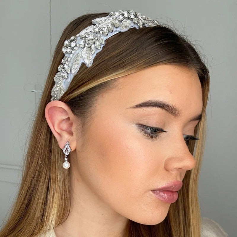 Stylish And Simple Personality Micro Inlaid Zircon Pearl Earrings