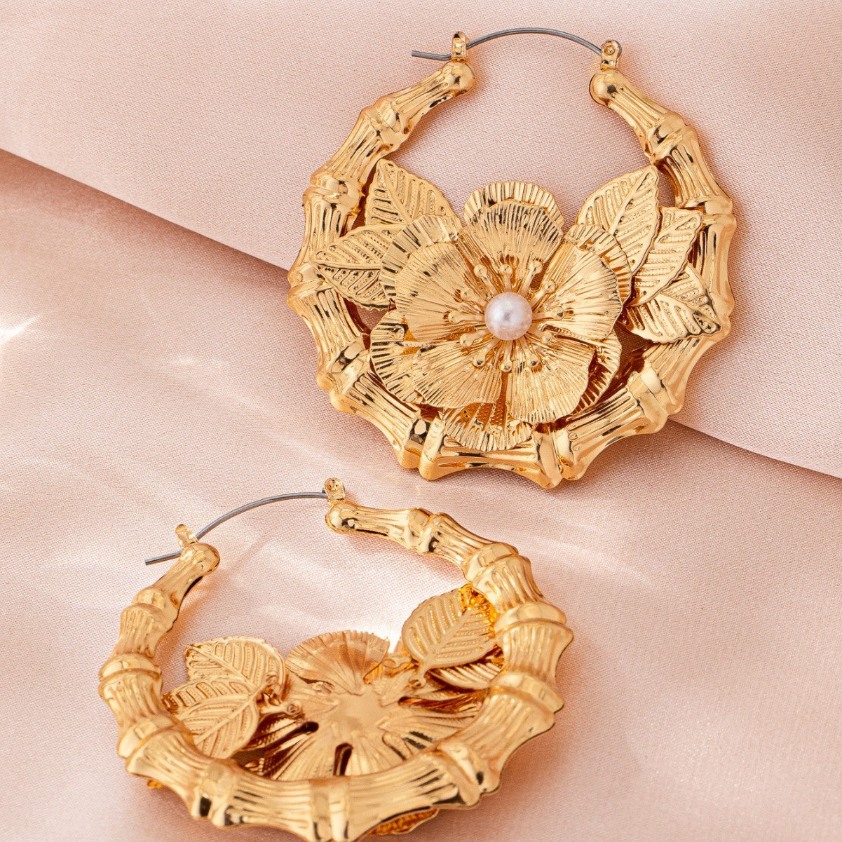 European And American Classic Bamboo Flower Earrings