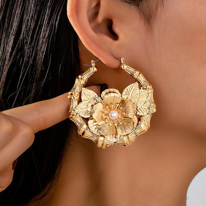 European And American Classic Bamboo Flower Earrings