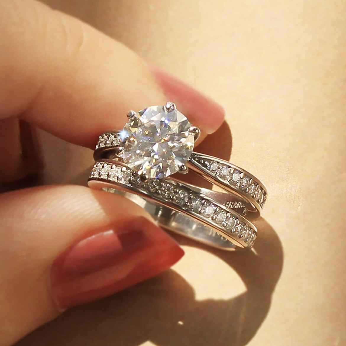 European And American Fashion Women's Ring Alloy Inlaid Zircon