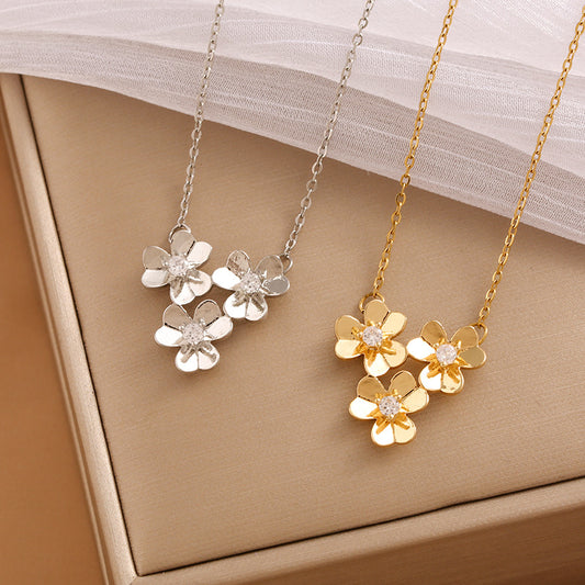 Clover Necklace Electroplated Full Diamond Female