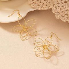 Popular Sweet Elegance Metal Weave Earrings Simple Line Feeling Daily Commuting