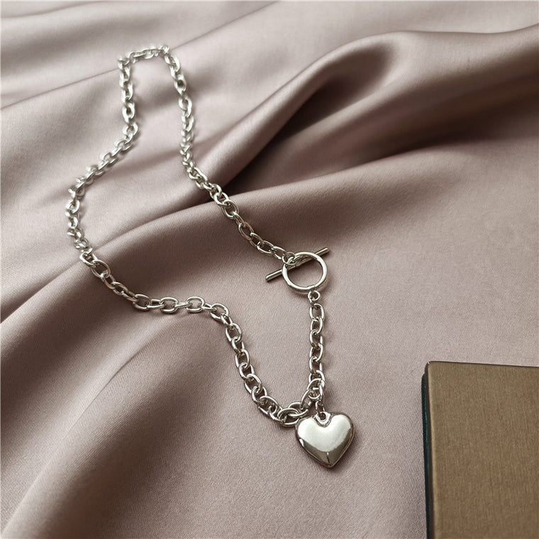 Women's Vintage Love Heart Pendant Necklace