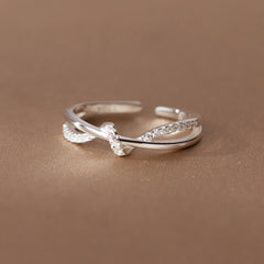 New Simple Hollow Double-layer Diamond Winding Knotted Ring