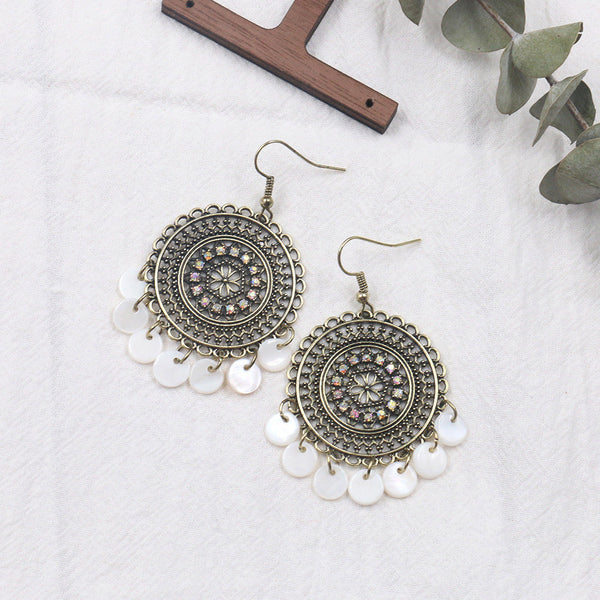 Women's Hollow Flower Round Shell Earrings